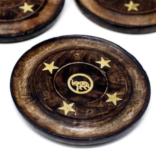 Second image of Mango Wood Disc 10cm (Cone & Incense)