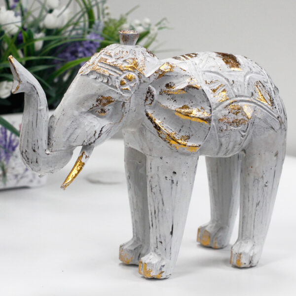 Second image of Elefante Tallado en Madera - Oro Blanco