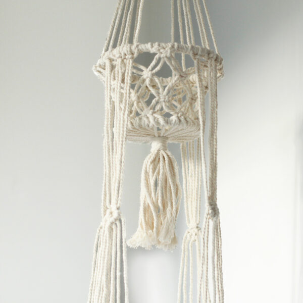 Second image of Macetero de Macrame - Doble