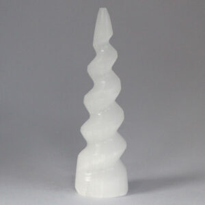 Torre de Cuerno de Unicornio Espiral de Selenita - 15 cm