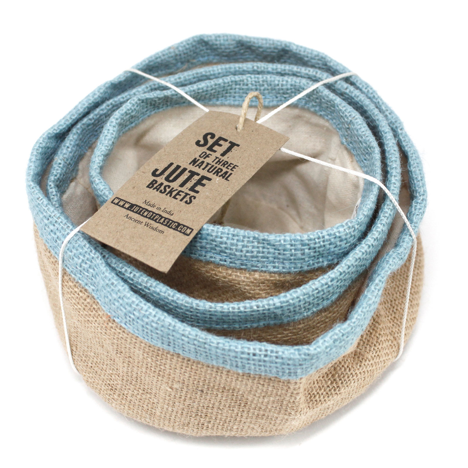 Second image of Conjunto de 3 cestas de yute natural - Verde azulado