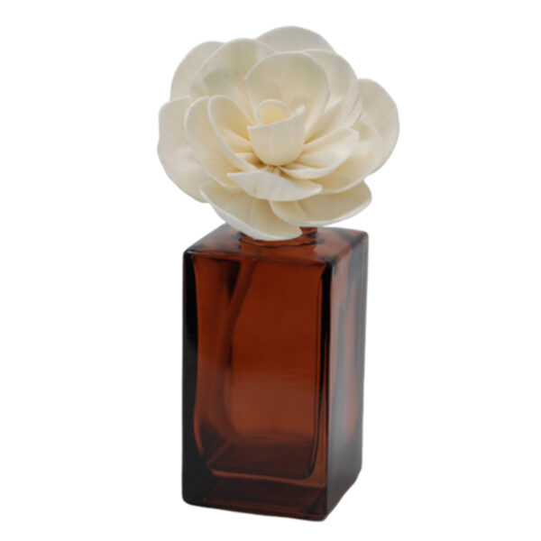 Second image of Flores Naturales para Difusor - Loto Grande en Cuerda
