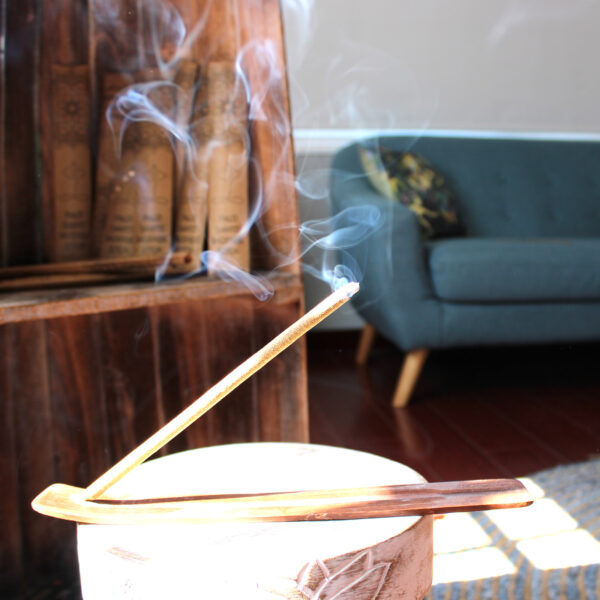 Second image of Palo Santo Varitas de Incienso Grandes - rosas