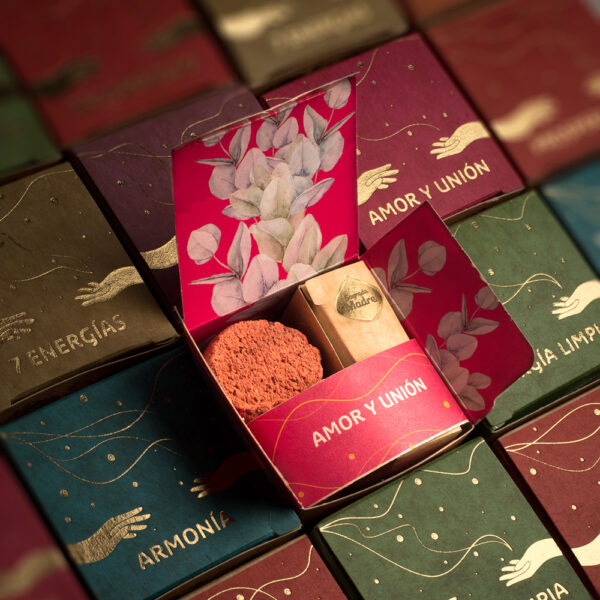 Second image of Kit Humito Sagrado Amor Y Union