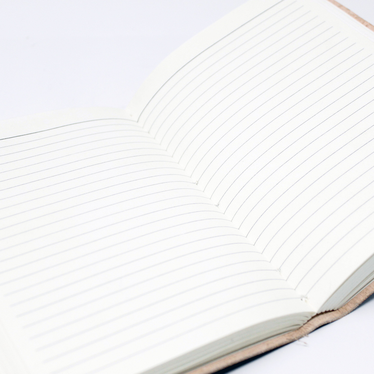 Second image of Cuaderno de cuero Ojo de Tigre con Correas