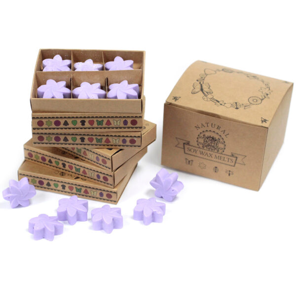 Second image of Caja de 6 ceras de Soja -Campos de lavanda
