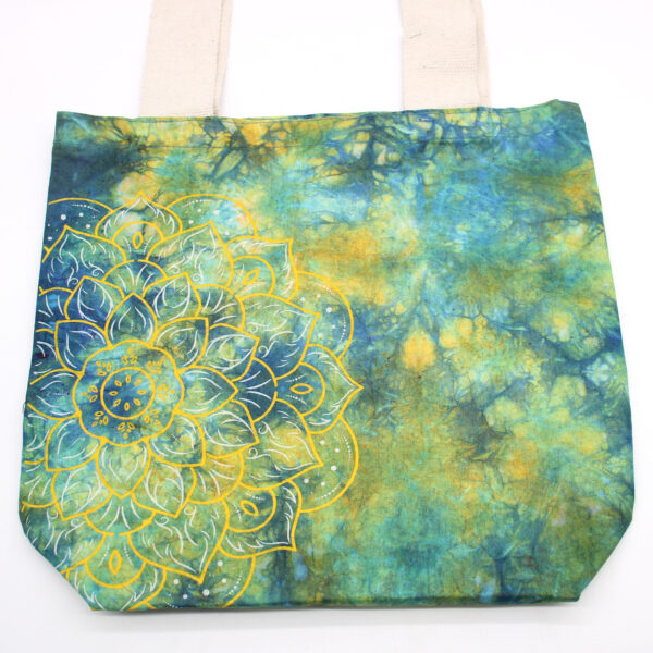 Second image of Bolsas de Algodón "Tie Dye" (170g) - 38x42x12cm -  Mandala - Verde y Azul - Asa Natural