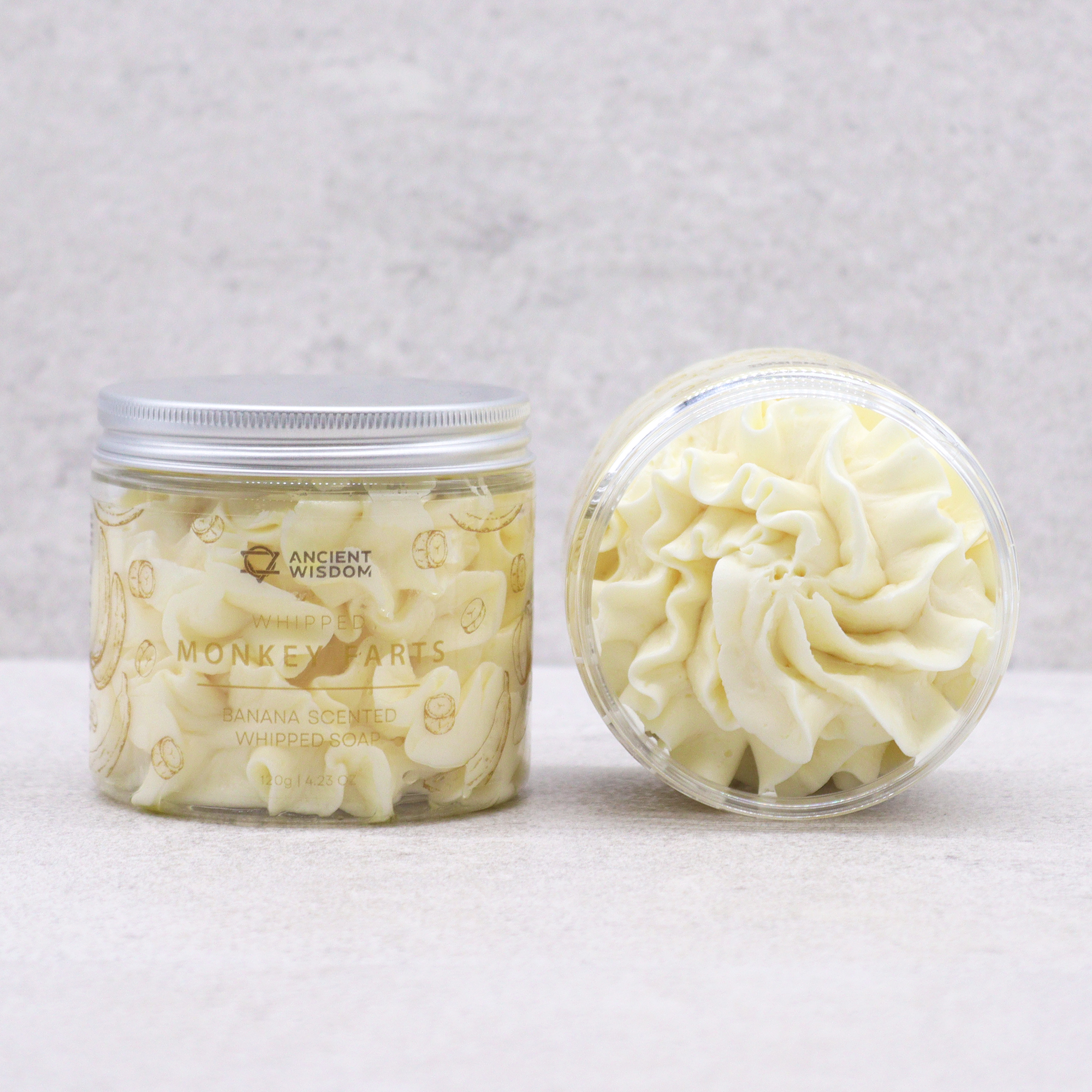 Second image of Jabón de Plátano con Crema Batida 120g