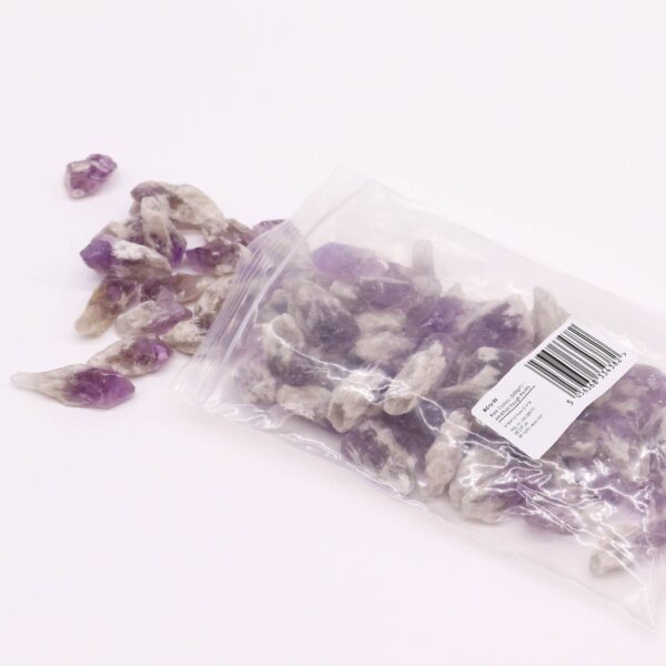 Second image of Cristales en bruto (500 g) - Puntos ásperos de amatista