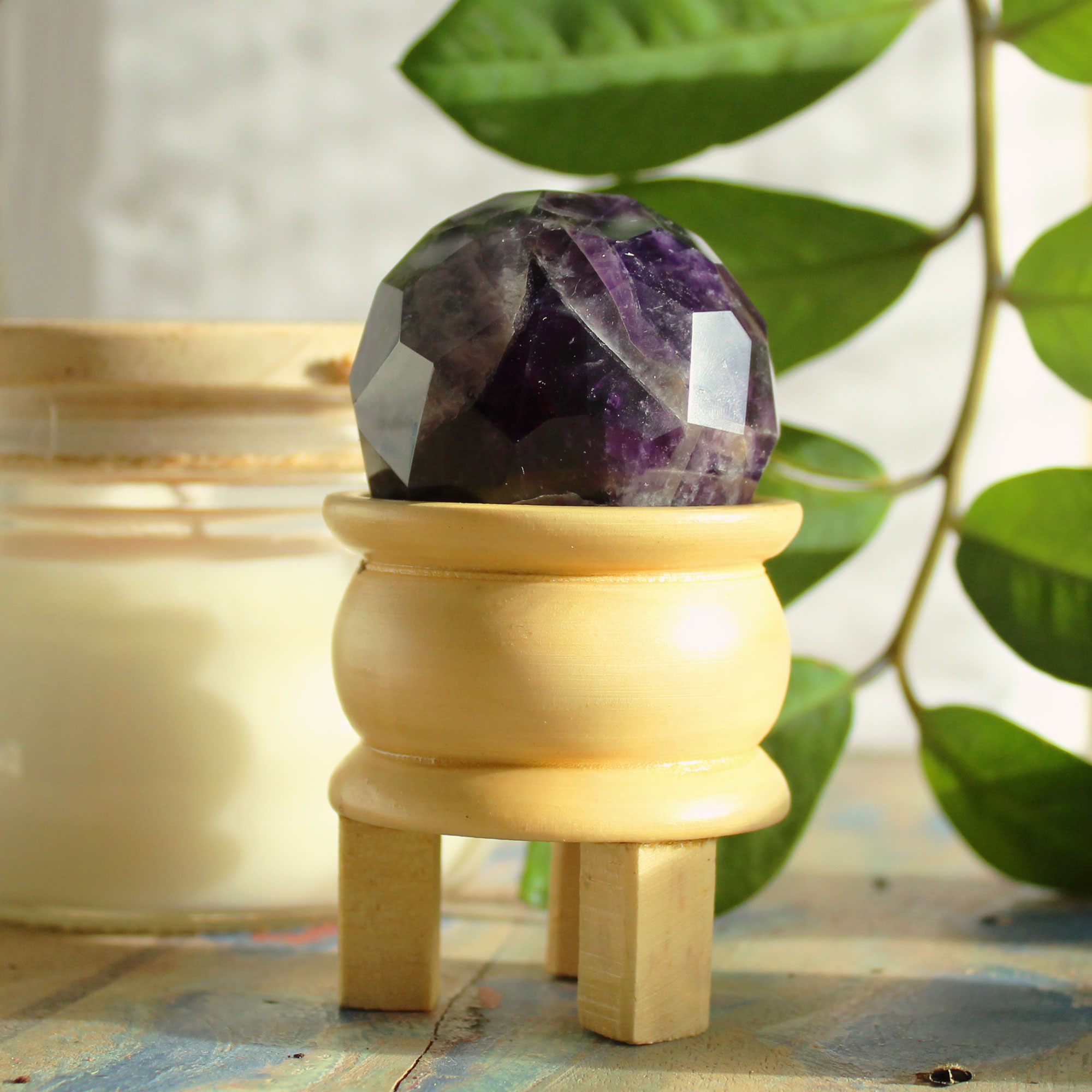 Second image of Bola Curativa de Piedras Preciosas y soporte - Amatista