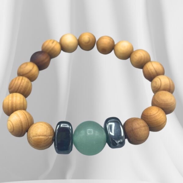 Second image of Pulsera de Cedro - Chakra Sacro - Aventurina Verde