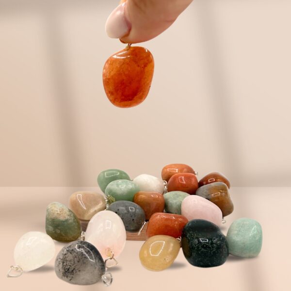 Second image of 20x Colgantes Mixtos de Cristal Plateado y Piedras Talladas
