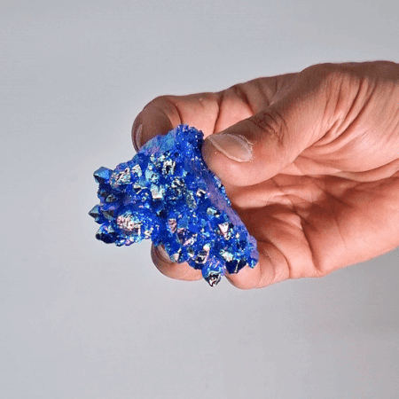 Second image of Cuarzo Natural Mejorado Mediano - Aura Aqua Halo Quartz (aprox 100-150gm 7-10cm)