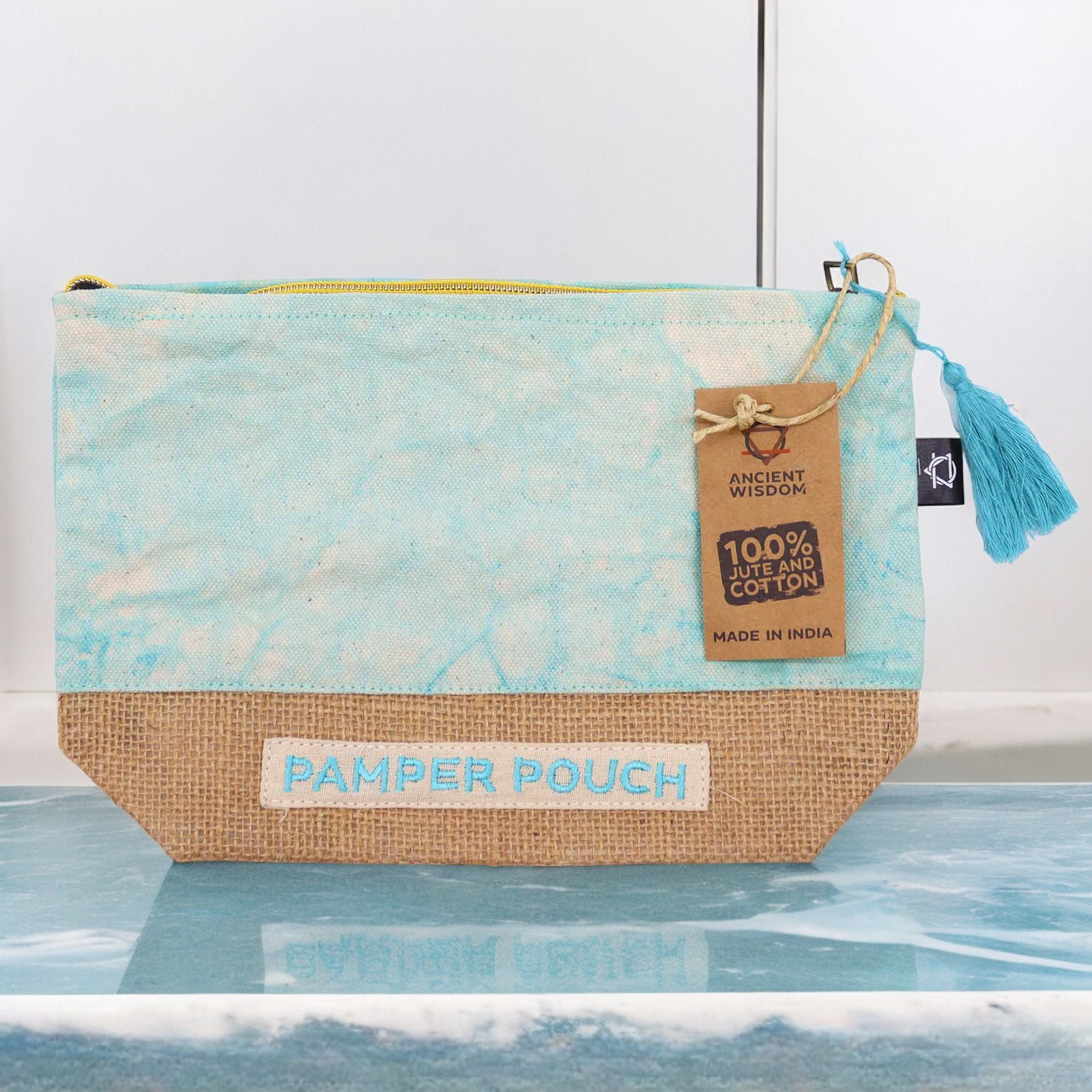 Second image of Bolsa de Cuidado Personal - Azules - Lavado a Piedra