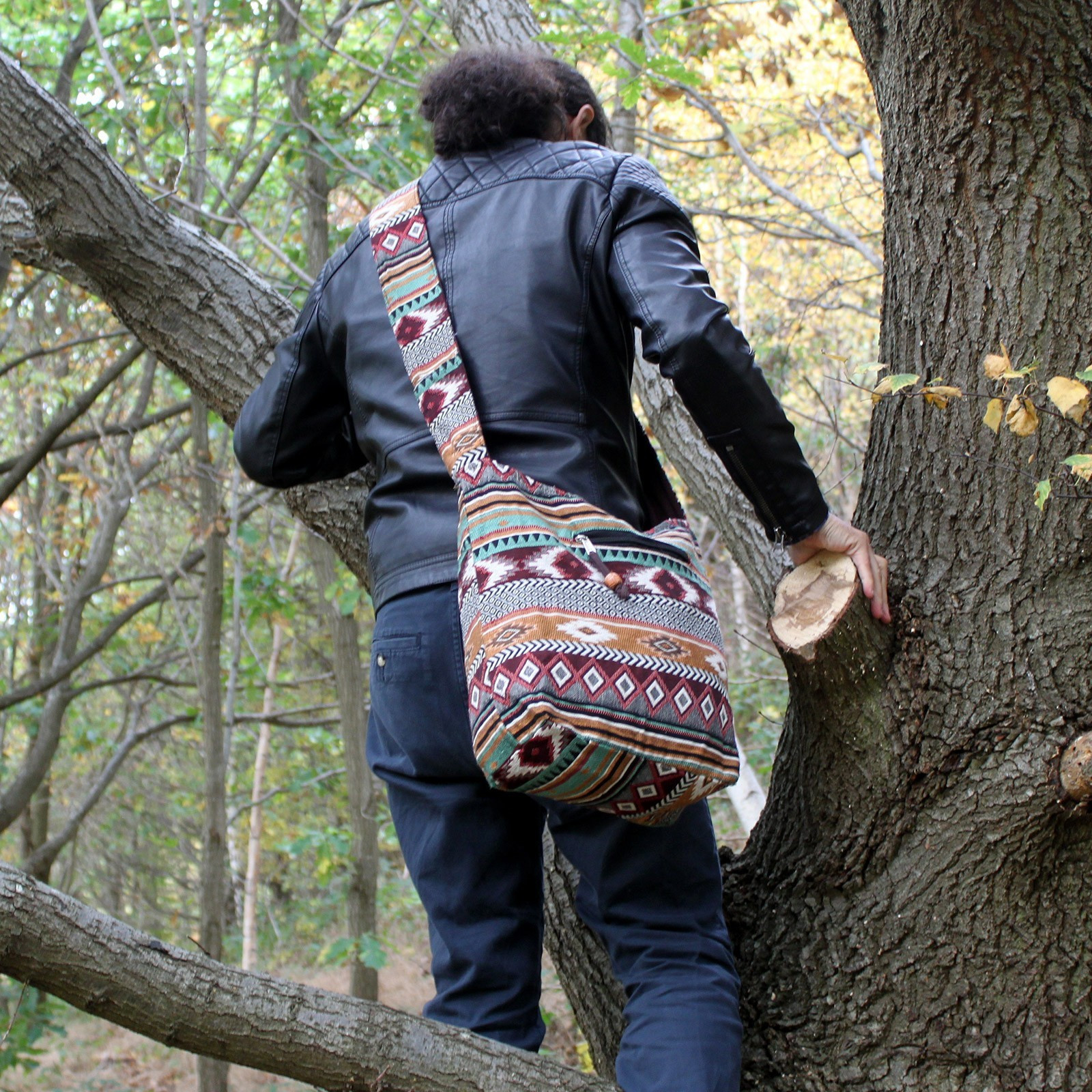 Second image of Tejido Jacquard - Mochila peq. Chocolate