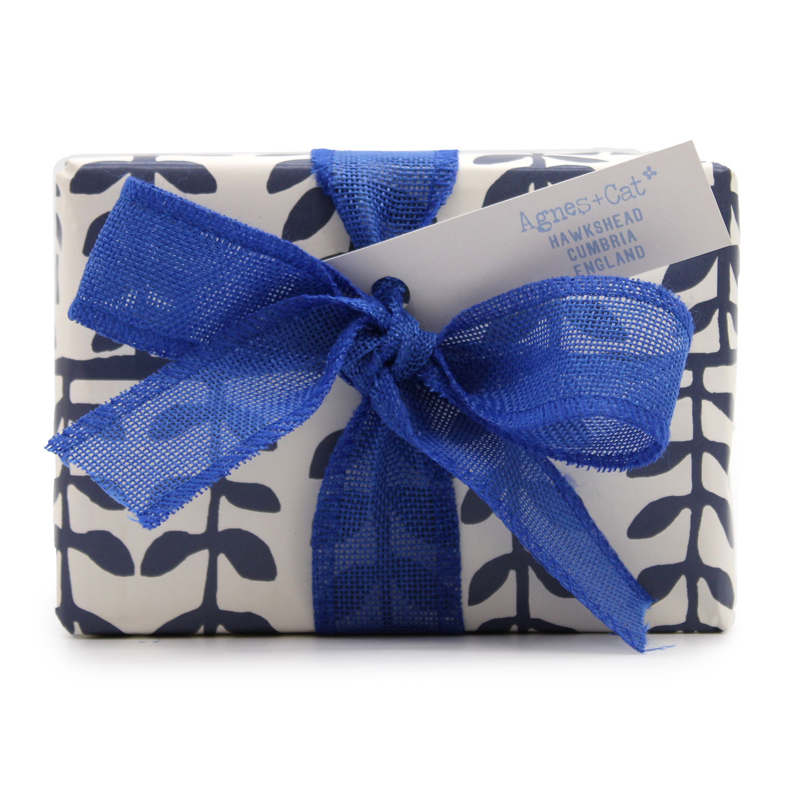 Second image of Set de Regalo: Bombas de baño Sal Marina y Musgo & Dolly Azul + Vela de Violeta de Parma