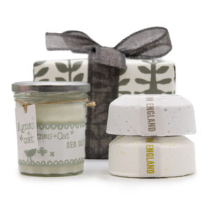 Set de Regalo: Bombas de baño de Windermere & Cítricos + Vela de Luna de Terciopelo