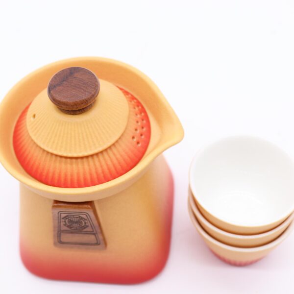 Second image of Juego de tetera Temple y tres tazas - Tierra Naranja