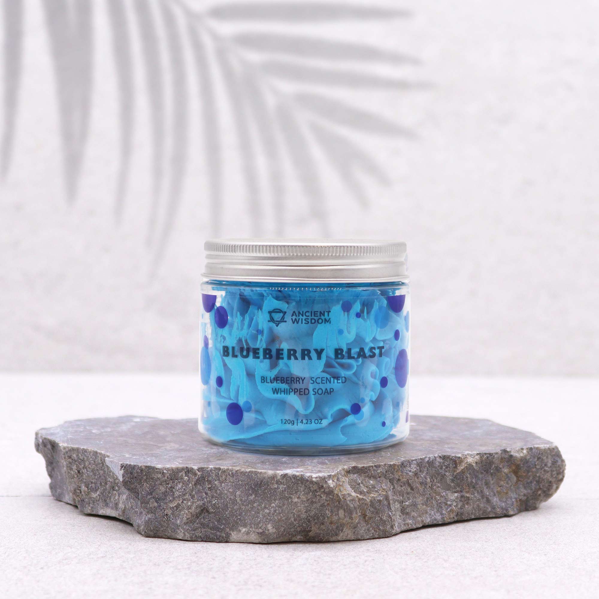 Second image of Jabón de Crema Batida de Arándanos 120g