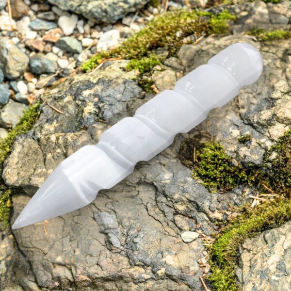 Varita Espiral de Selenita - 16 cm (Ambos extremos punta)