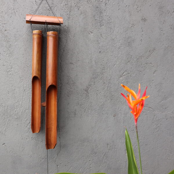 Second image of Campanilla de bambú - Acabado natural - 4 tubos grandes