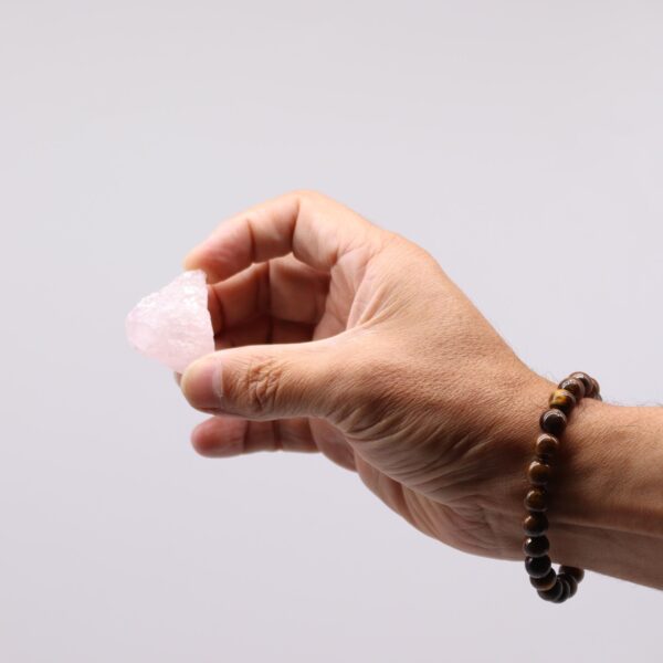 Second image of Cristales en bruto (500 g) - Cuarzo rosa