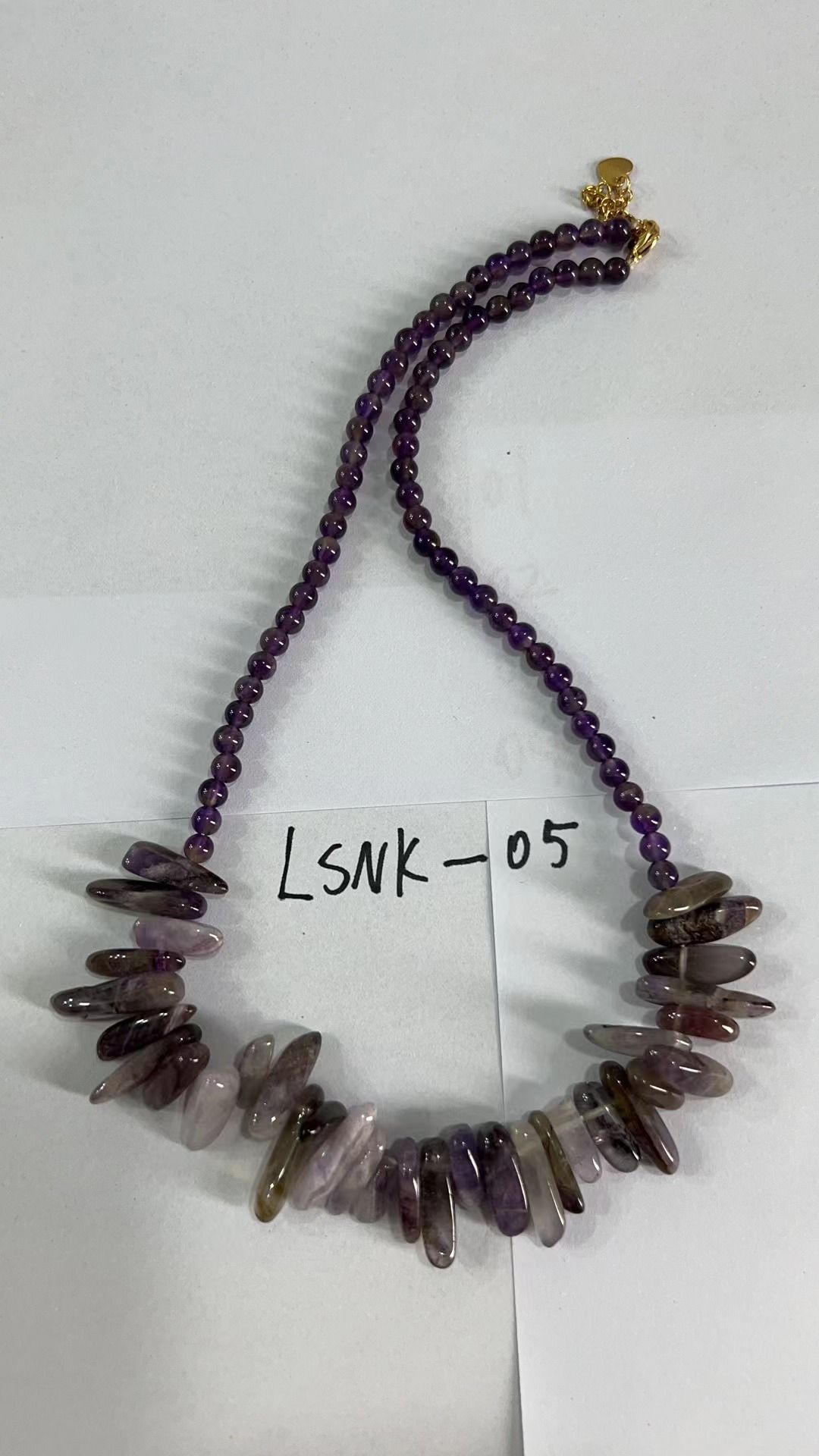 Second image of Collar de gemas de piedra larga - Amatista