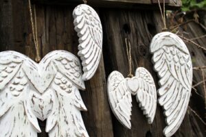 Ala de ángel doble hecha a mano y corazón - 24cm