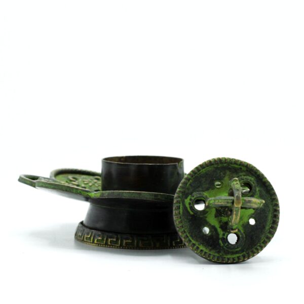 Second image of Cono e Incienso Tibetano de Latón Verdigris - Ocho Símbolos