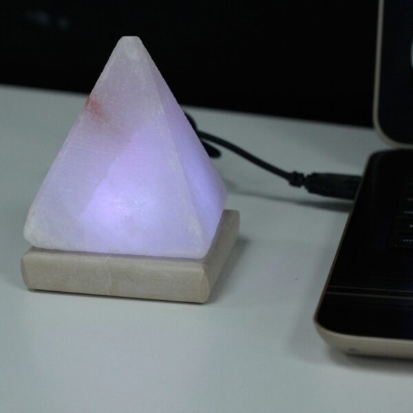 Second image of Lámpara de sal USB WHITE Pyramid - 9 cm (multi)