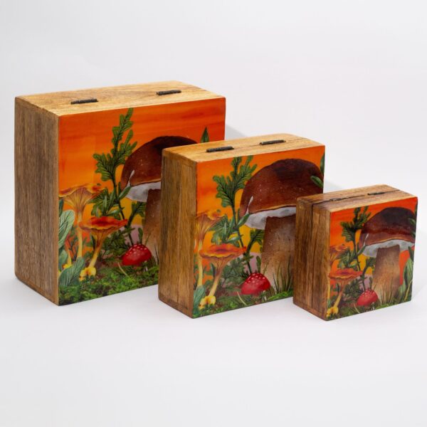 Second image of Caja Cuadrada Grande 15x17.5x8cm - Diseño Champiñón Granate