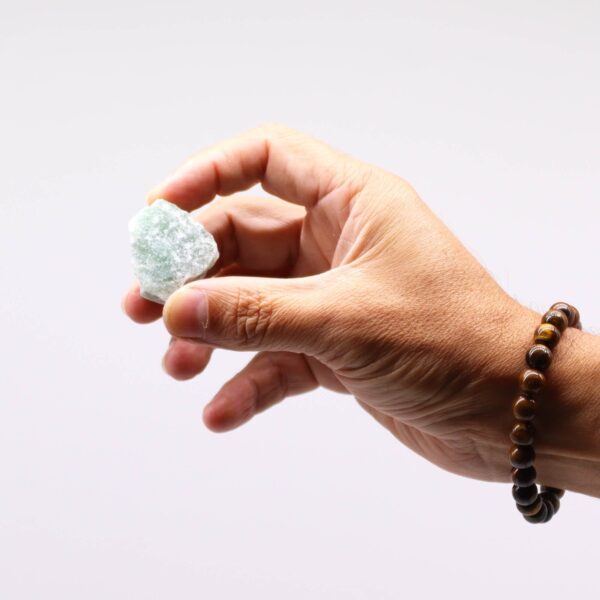 Second image of Cristales en bruto (500 g) - Jade de cristal