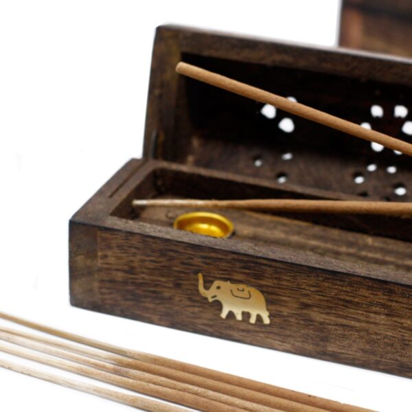 Second image of Smoke Boxes Natural Mango Wood