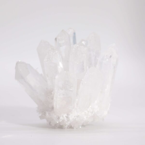 Second image of Racimo Artesanal de Cuarzo Natural - Cuarzo Claro (aprox 250-300gm 8cm)