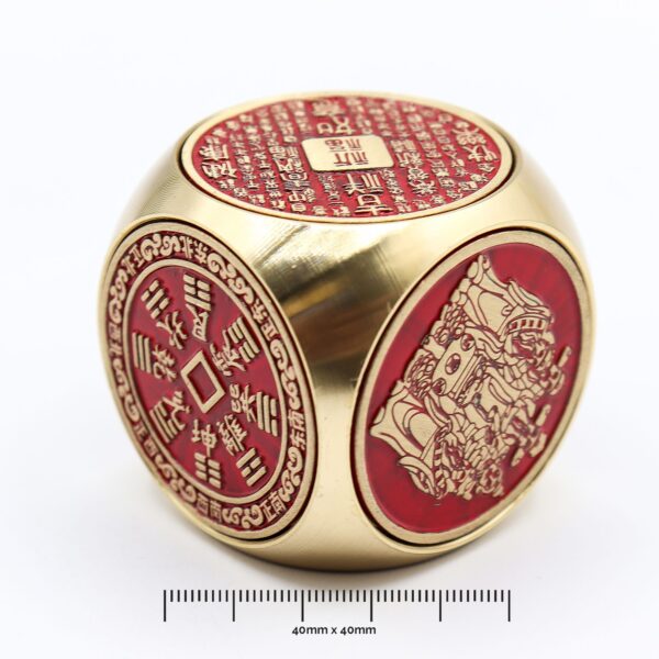 Second image of Fortuna Feng Shui - Cubo de Prosperidad Rojo y Latón - Plano