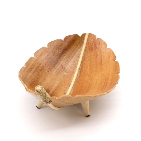 Second image of Soporte para Té de Hoja de Coco - Natural