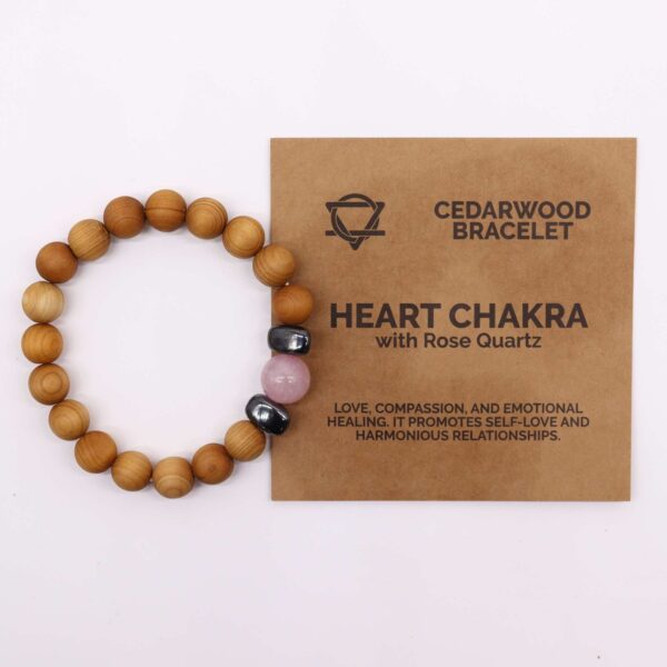 Second image of Pulsera de Cedro - Chakra del corazón - Cuarzo Rosa