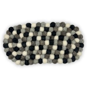 Tapete central ovalado de bolas de fieltro - 38 x 18 cm, color gris multicolor