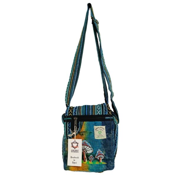 Second image of Bolso de Fiesta con Bordado de Cáñamo - Hongos Verdes