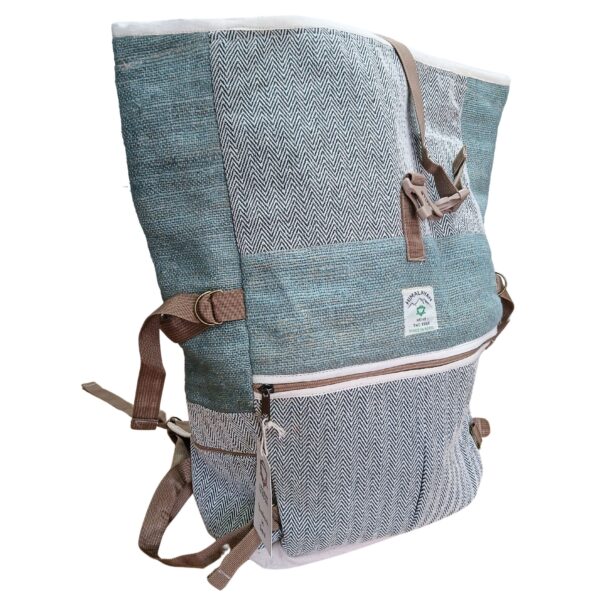 Second image of Mochila enrollable Trekking de cáñamo - Salvia