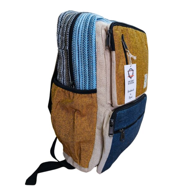 Second image of Mochila grande de cáñamo - Teal & Tumeric