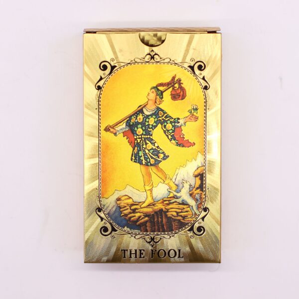 Second image of Conjunto de cartas de tarot con foil azul y dorado - Ojo que todo lo ve - con folleto