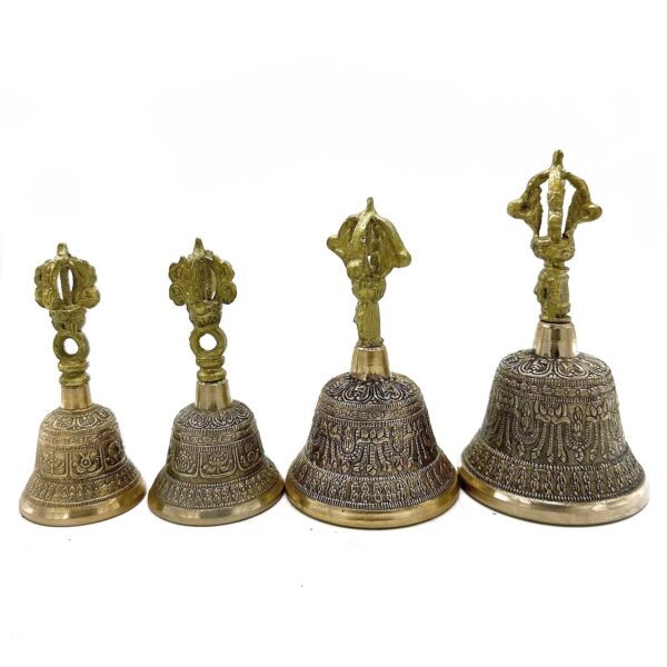 Second image of Campana tibetana pequeña Tingsha - 5x11cm