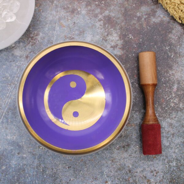 Second image of Juego de Cuencos Tibetano Lrg - Yin & Yang - Blanco/Morado 14cm