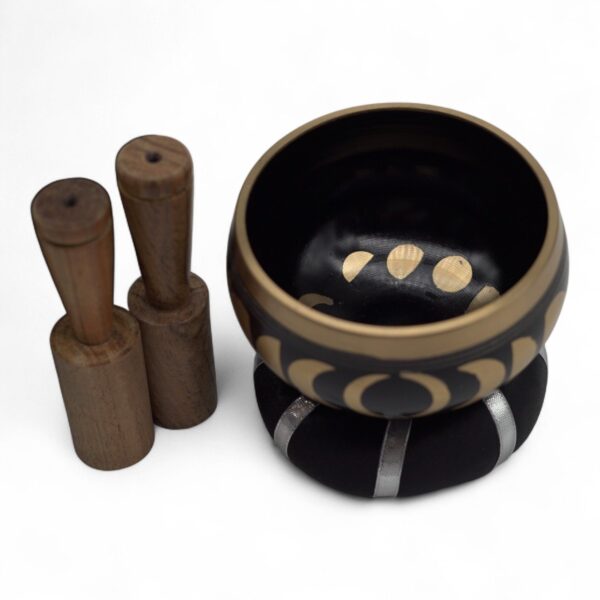 Second image of Juego de Cuenco Tibetano - Fase Lunar - Negro 10,7 cm