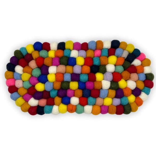 Second image of Tapete central ovalado de bolas de fieltro - 38 x 18 cm, multicolor