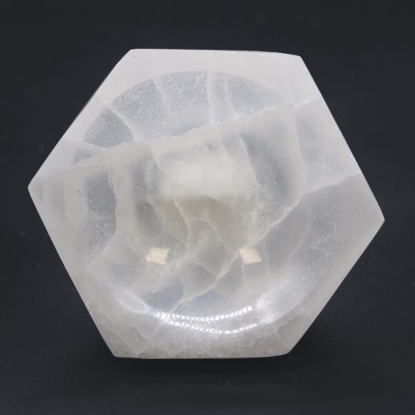 Second image of Cuenco hexagonal de selenita - 10cm