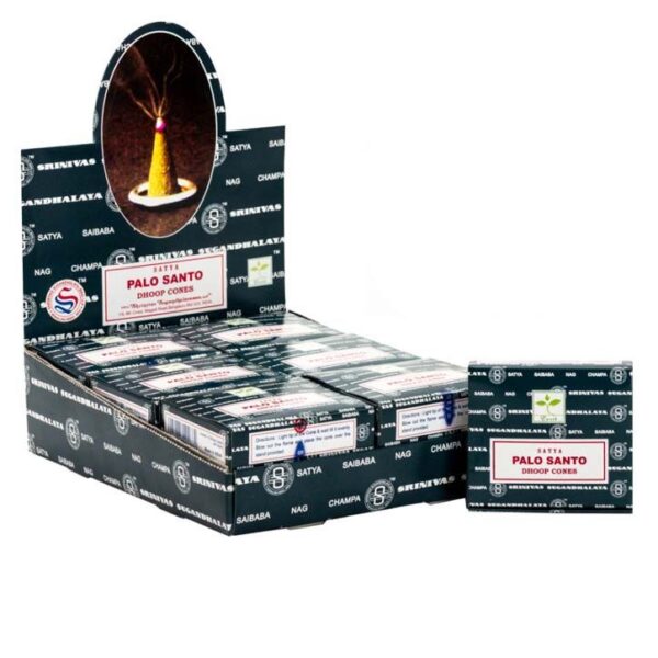 Second image of Conos de Palo Santo