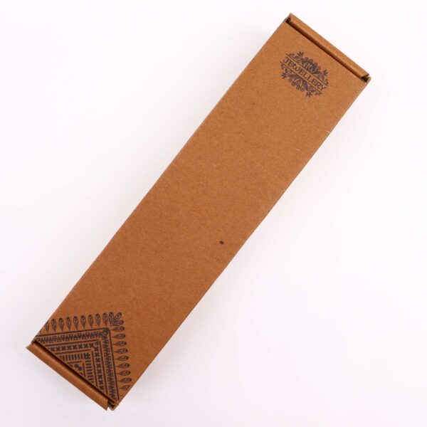 Second image of Varita extragrande de madera retorcida y cuarzo rocoso