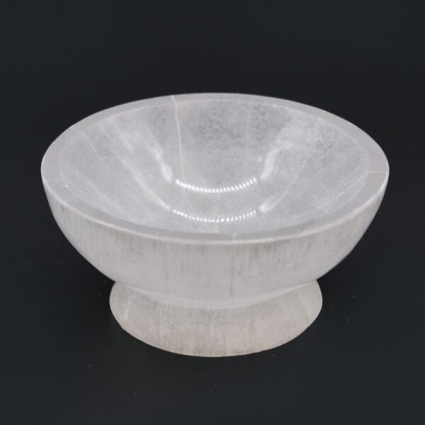 Second image of Cuenco ritual de selenita  - 10cm